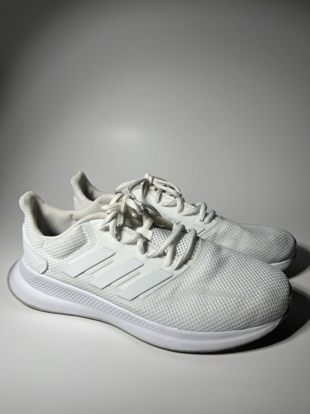 Adidas Runfalcon Men’s 6 Women’s 7 White Running Shoes F36215